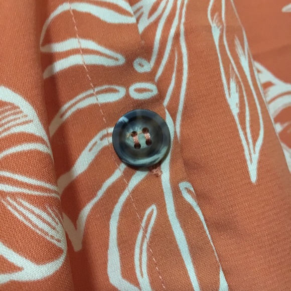 • floral boho safari top • - Picture 5 of 7